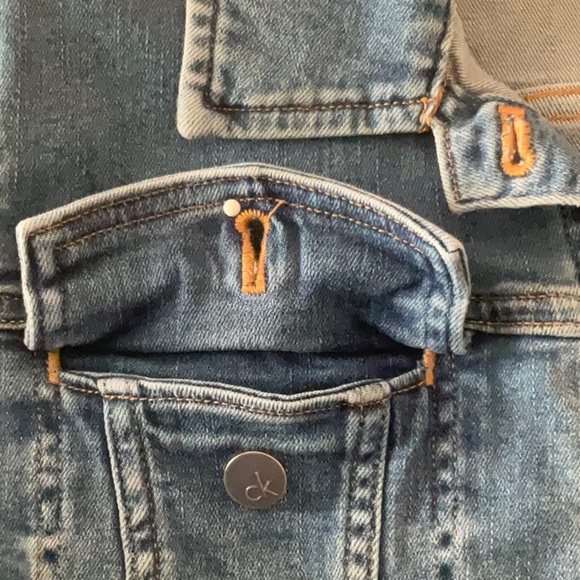 Calvin Klein Jean Jacket Large  Cotton Denim - Picture 8 of 9